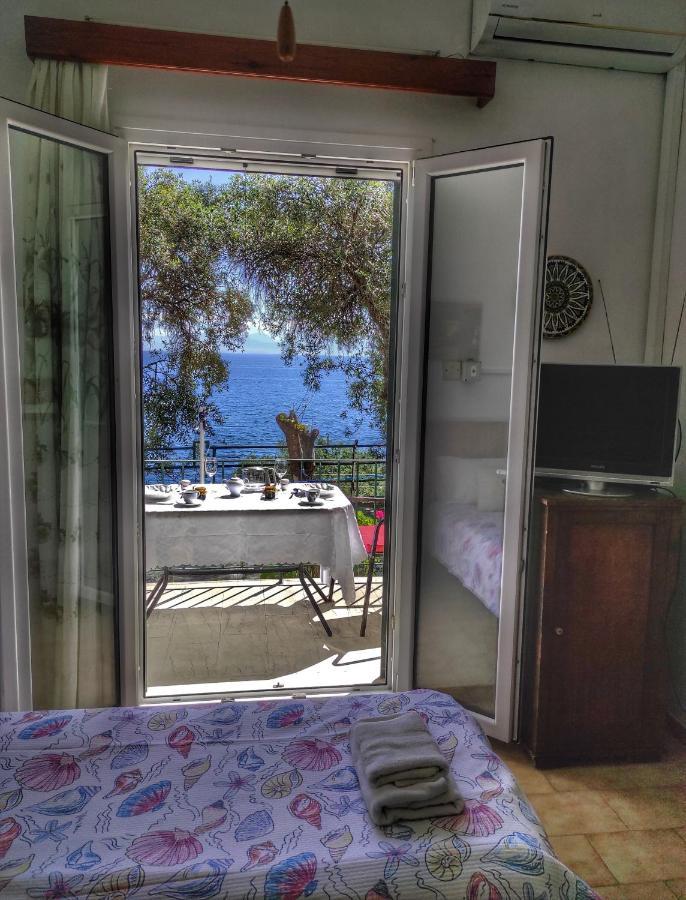 Villa Fourtuna Apartment Agios Ioannis Peristerion Eksteriør billede