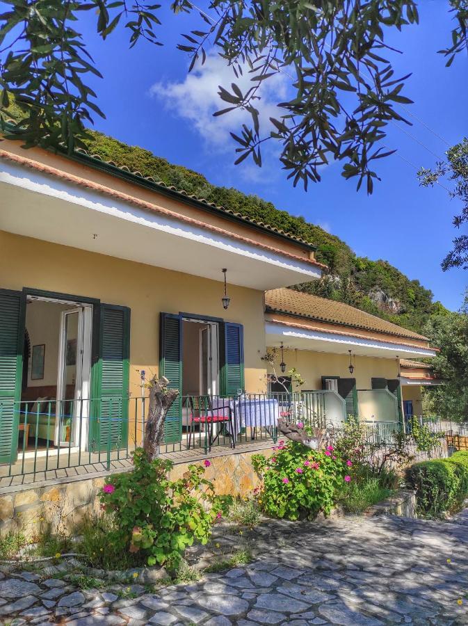 Villa Fourtuna Apartment Agios Ioannis Peristerion Eksteriør billede