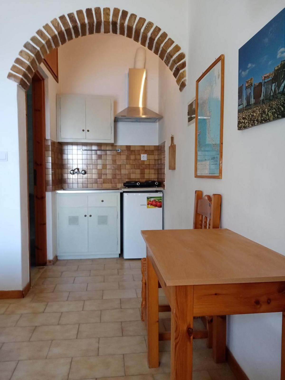 Villa Fourtuna Apartment Agios Ioannis Peristerion Eksteriør billede