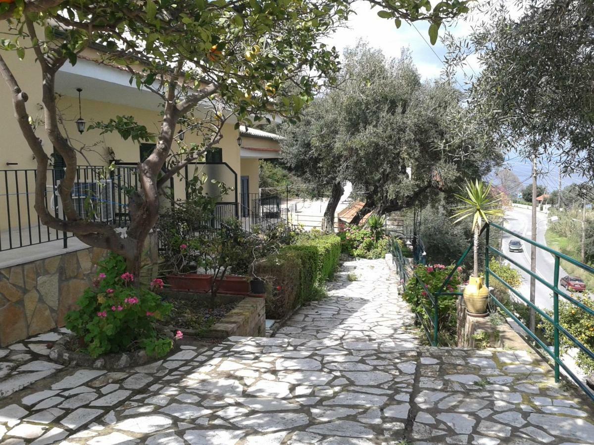 Villa Fourtuna Apartment Agios Ioannis Peristerion Eksteriør billede