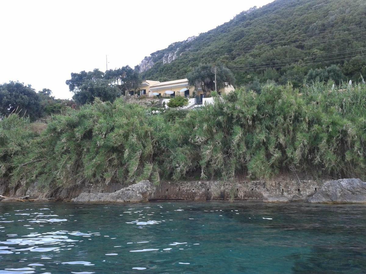 Villa Fourtuna Apartment Agios Ioannis Peristerion Eksteriør billede